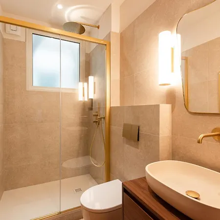 Eugenie - With Balcony And Sea View And Du Palais In Biarritz